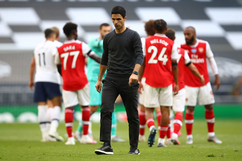 Mikel Arteta đang mất niềm tin sau chuỗi trận kém cỏi ở Arsenal