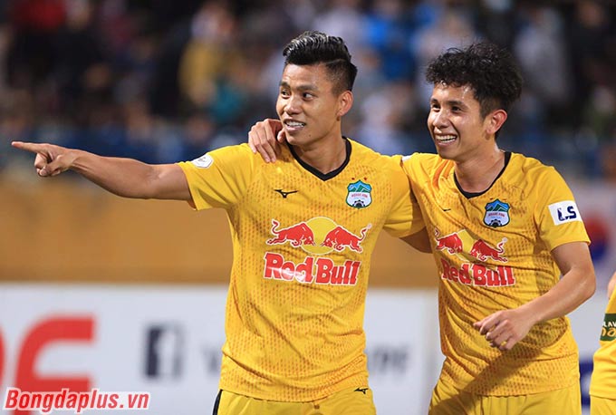 HAGL có nguy cơ mất chức vô địch V.League 2021 - Ảnh: Phan Tùng