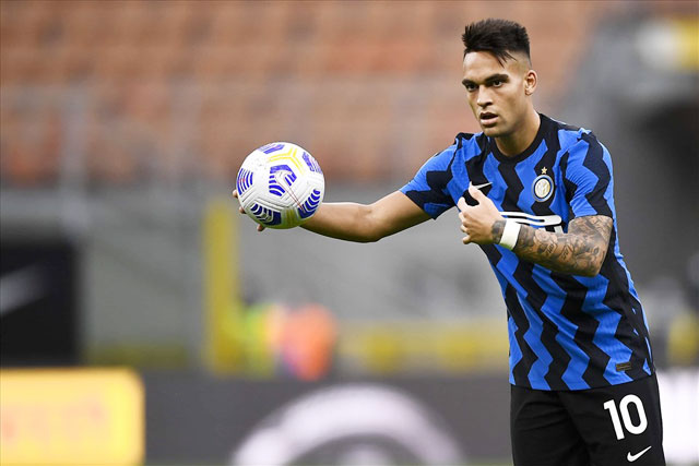 Lautaro đang chờ đợi sẽ hợp cùng Zapata (ảnh trên) trên hàng công Inter mùa này