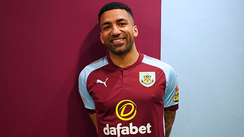 Aaron Lennon trở lại Ngoại hạng Anh khoác áo Burnley