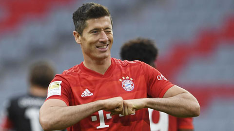 Lewandowski lập kỷ lục ghi bàn o 16 trận liên tiếp