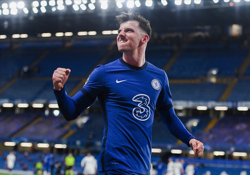 Mason Mount cũng là một sản phẩm được cho mượn rồi thành tài quay về phục vụ Chelsea