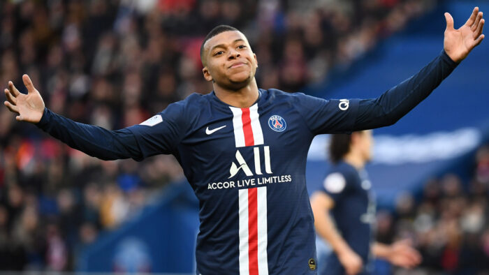 PSG có thể không còn quá mặn mà với Mbappe sau khi Messi đến