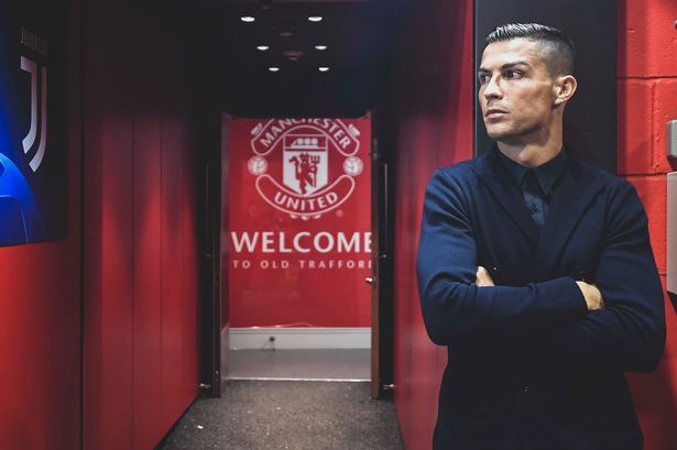 Ronaldo trở lại Man United năm 2021 khi anh đang là một trong hai cầu thủ vĩ đại nhất, thành công nhất thế giới