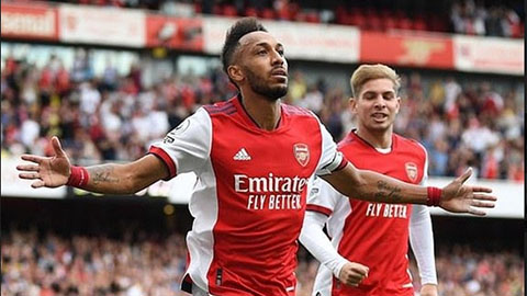 Aubameyang, thợ săn Pháo thủ