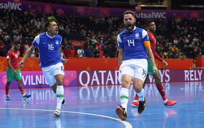 Futsal Brazil vào bán kết futsal World Cup 2021 - Ảnh: Getty