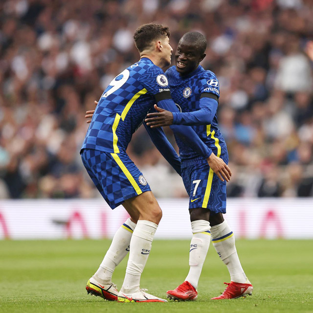 Kante vào sân trong hiệp 2 và chơi tuyệt vời giúp Chelsea áp đảo toàn diện