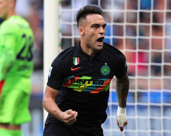 Lautaro Martinez ghi bàn, góp công vào chiến thắng 6-1 của Inter trước Bologna