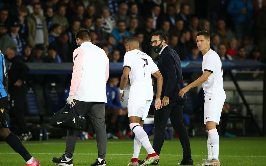 Mbappe chấn thương khiến HLV Pochettino rất khó bố trí hàng công PSG