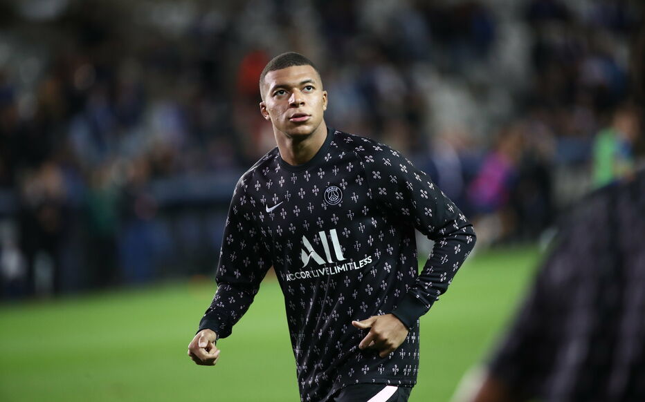 Mbappe đã trở lại tập luyện và có thể ra sân trận gặp Lyon