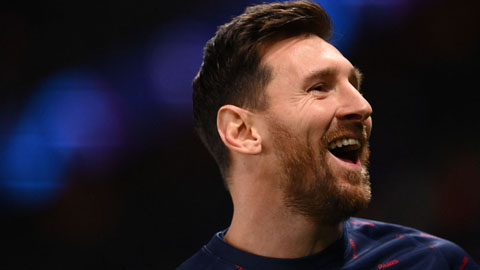 Messi vượt qua Giggs và Ronaldo, tạo nên cột mốc mới ở Champions League