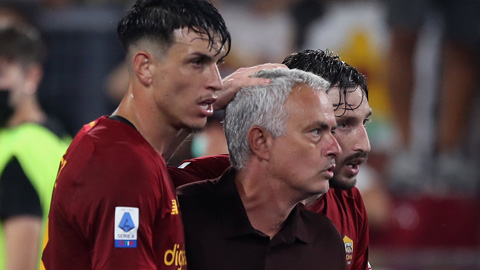 Mourinho: 'Tôi như đứa trẻ 12 tuổi'