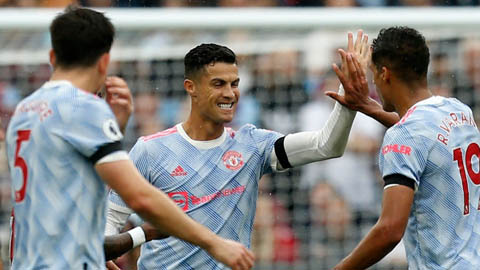 West Ham vs Man United: Ronaldo có bàn thắng thứ 4 cho Quỷ đỏ