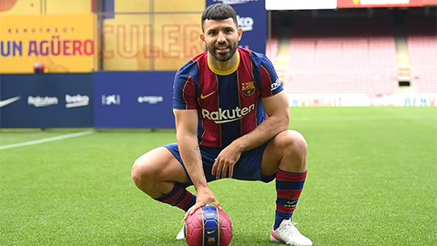 Aguero ra mắt Barcelona ở trận El Clasico