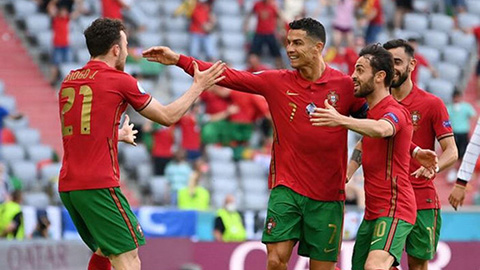 Ronaldo và đồng đội sẽ dội “mưa bàn thắng” vào lưới của Luxembourg!