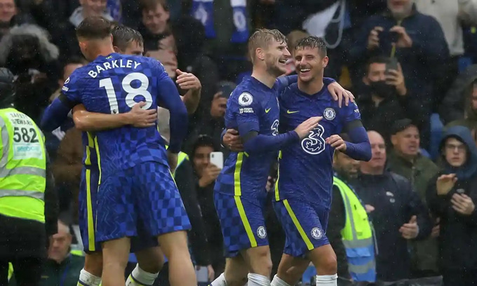 Chelsea chơi tấn công và giành 3 điểm