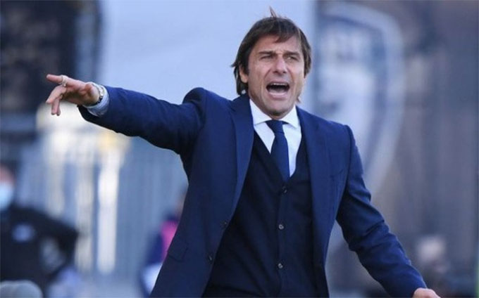 HLV Conte mới giúp Inter vô địch Serie A mùa trước