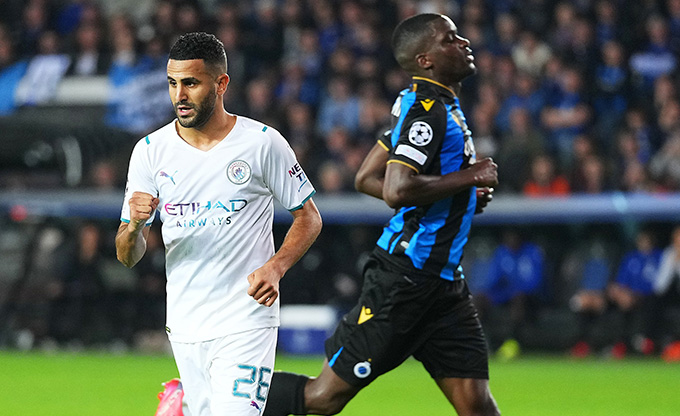 Mahrez tỏa sáng với cú đúp bàn thắng