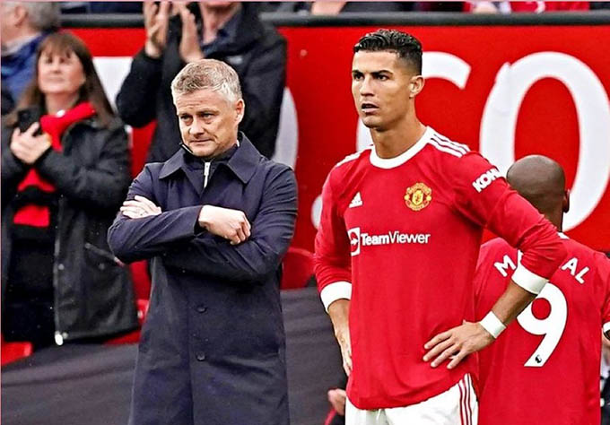 Man United đã có trận hòa thất vọng trước Everton trong ngày Ronaldo dự bị