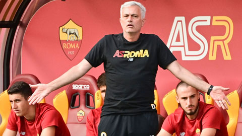 Cơn thịnh nộ đầu tiên của Mourinho nhằm vào học trò