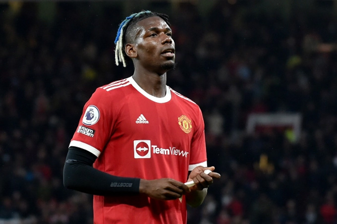 Pogba không nói chuyện với Solskjaer