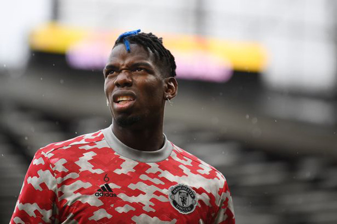 Pogba chưa khi nào thôi gây tranh cãi