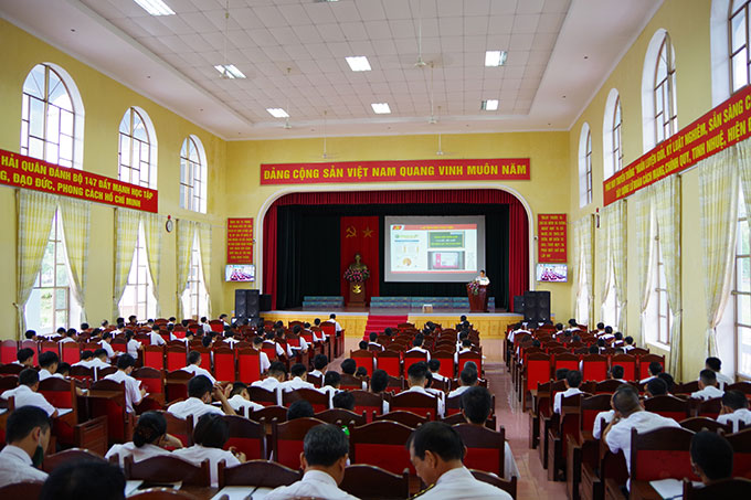 Quang cảnh hội nghị