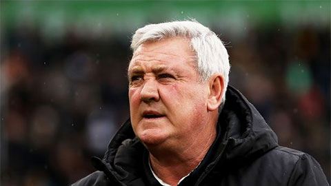 HLV Steve Bruce không an toàn sau khi Newcastle đổi chủ