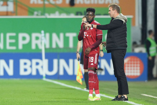 Dưới sự chỉ bảo của HLV Nagelsmann, Alphonso Davies tiến bộ rất nhiều ở mùa này