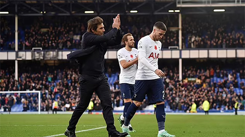 Conte hài lòng dù cho Tottenham không có cú sút nào trúng đích