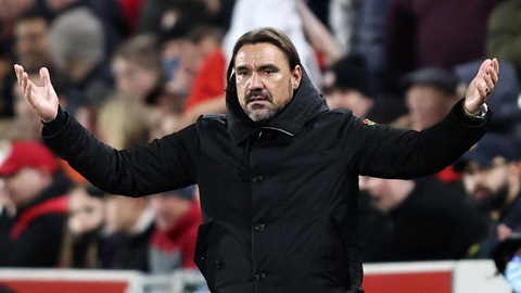 Norwich sa thải Daniel Farke sau chiến thắng trước Brentford