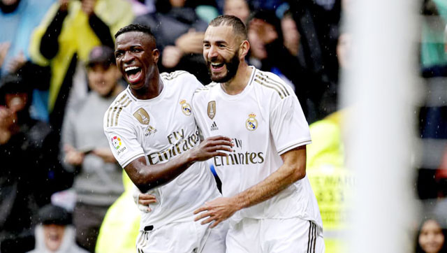 Hai chân sút Vinicius và Benzema (phải) sẽ giúp Real ca khúc khải hoàn