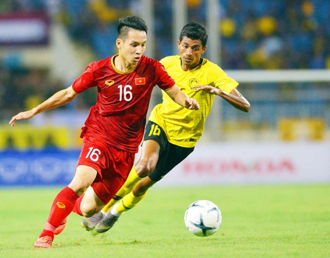 Hùng Dũng không có tên trong danh sách của ĐT Việt Nam chuẩn bị cho AFF Cup 2020 - Ảnh: Minh Tuấn