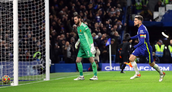 Jorginho gỡ hòa 1-1 trận Chelsea vs MU ở phút 69