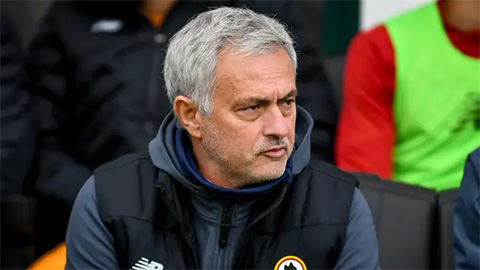 Mourinho đút túi hơn 260.000 bảng cho mỗi trận cầm quân ở Ngoại hạng Anh