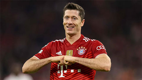 Lewandowski vượt Messi và Ronaldo trong lần thứ 100 ra sân tại Champions League