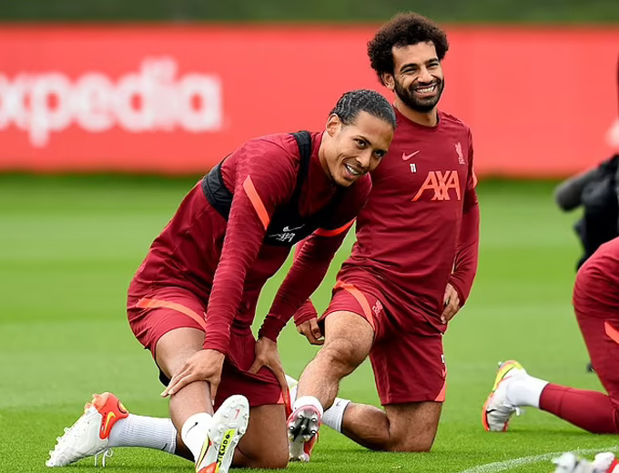 Van Dijk và Salah là 2 trong số các bản hợp đồng chất lượng mà Edwards đã mang về Liverpool