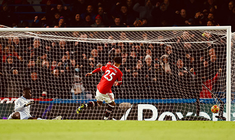 Sancho mở tỷ số trận Chelsea vs MU