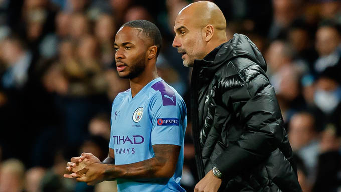 Man City không còn muốn giữ Sterling