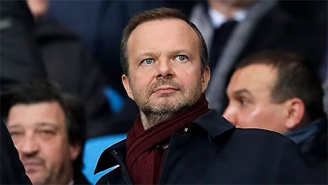 Ed Woodward đàm phán vai trò mới ở MU