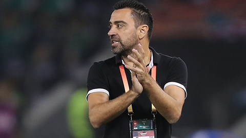 Xavi chính thức ký hợp đồng với Barcelona