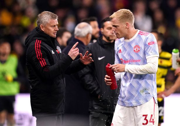 Van de Beek và nhiều cầu thủ Man United chưa thực sự rõ ràng tương lai kể từ khi Solsa rời đi