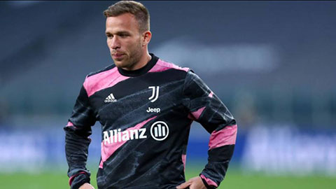 PSG quan tâm đến Arthur Melo