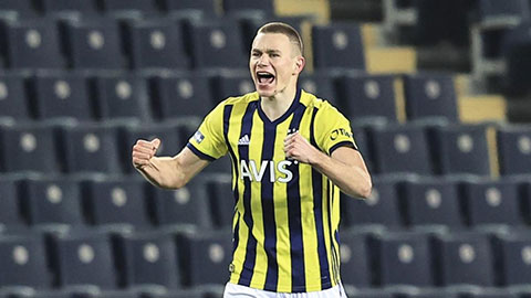 Fenerbahce phủ nhận Attila Szalai tới Chelsea