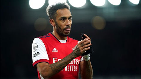 Arteta nói gì khi Arsenal tước băng thủ quân của Aubameyang?