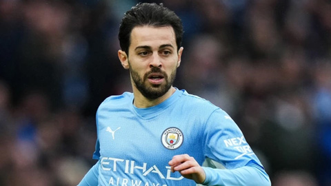 Man City tính tăng gấp đôi lương cho Bernardo Silva