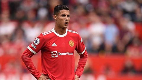 Ronaldo chỉ xếp thứ 9 trong Top cầu thủ hay nhất Premier League