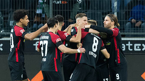 Freiburg là đội đầu tiên ở Bundesliga làm được điều này