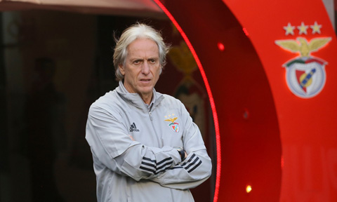 HLV Jorge Jesus bị Benfica sa thải