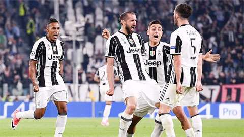 Khi Juventus phải dựa vào hậu phương để tiến lên